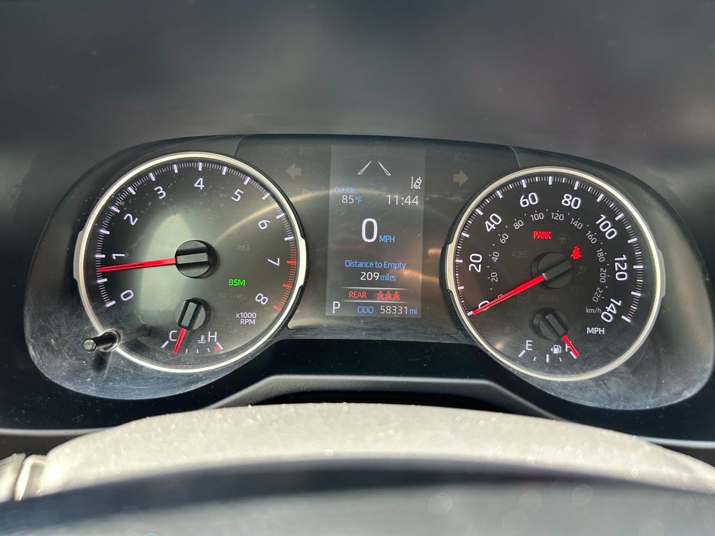 Thumbnail: 2020 Toyota RAV4 - 23