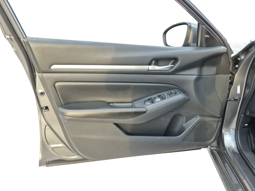 2022 Nissan Altima 2.5 SV Gray at Monument Chevrolet