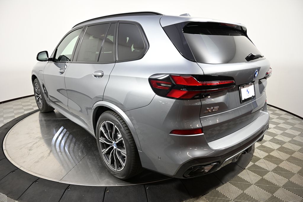 2025 BMW X5 xDrive50e 3