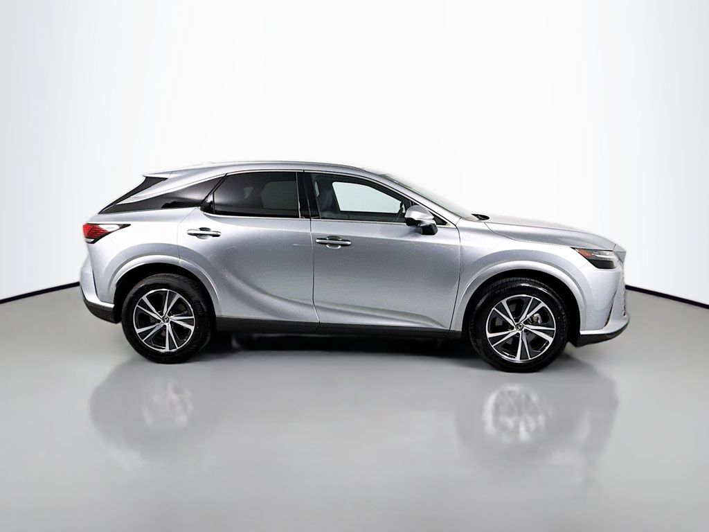 Thumbnail: 2025 Lexus RX - 4