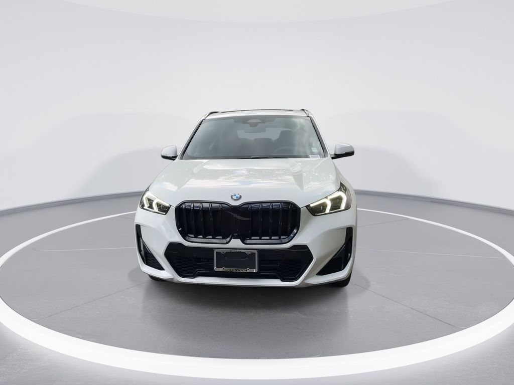 2025 BMW X1 xDrive28i 3