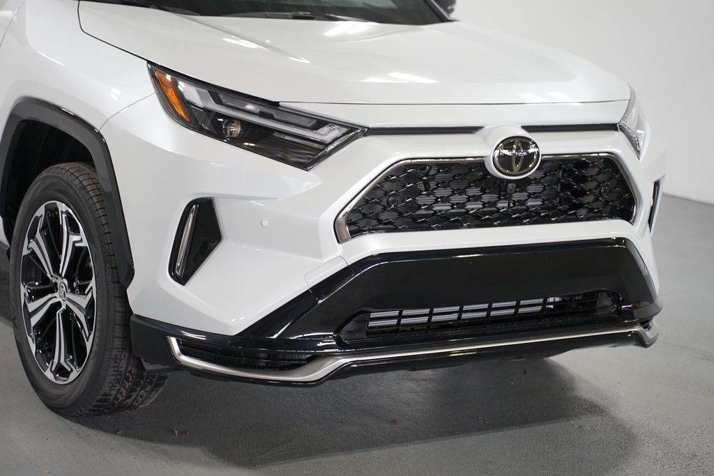 Thumbnail: 2025 Toyota RAV4 - 4
