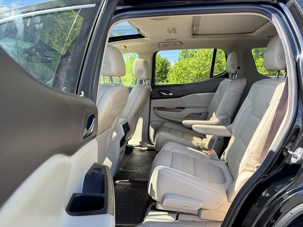 2017 GMC Acadia
