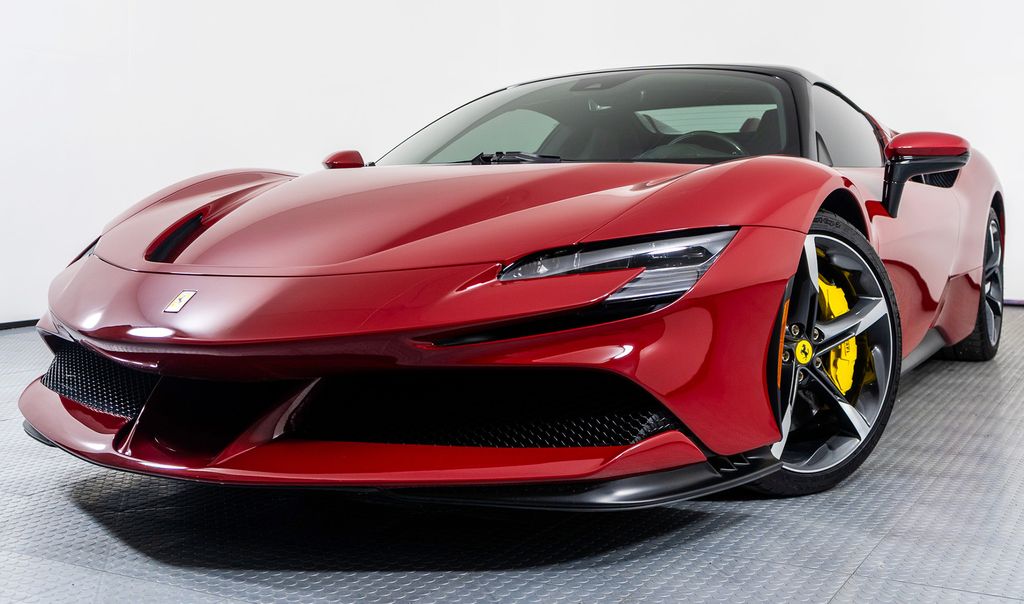 2023 Ferrari SF90 Spider 
