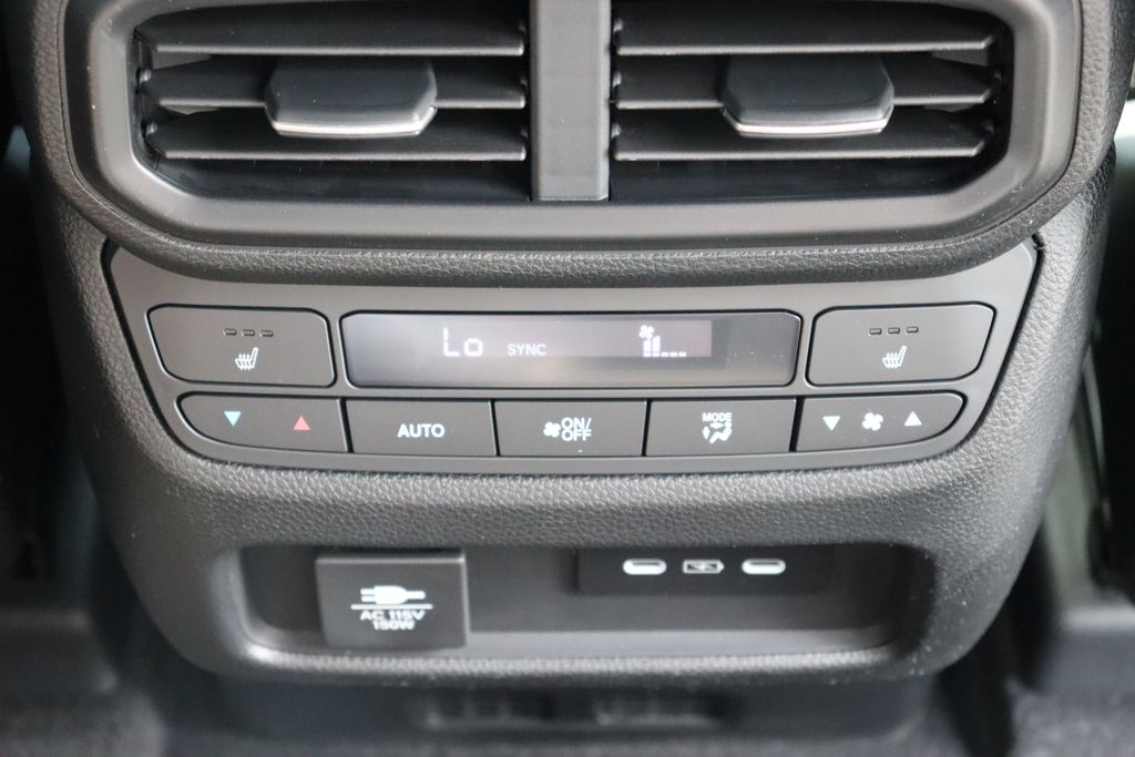 Thumbnail: 2025 Honda Pilot - 18