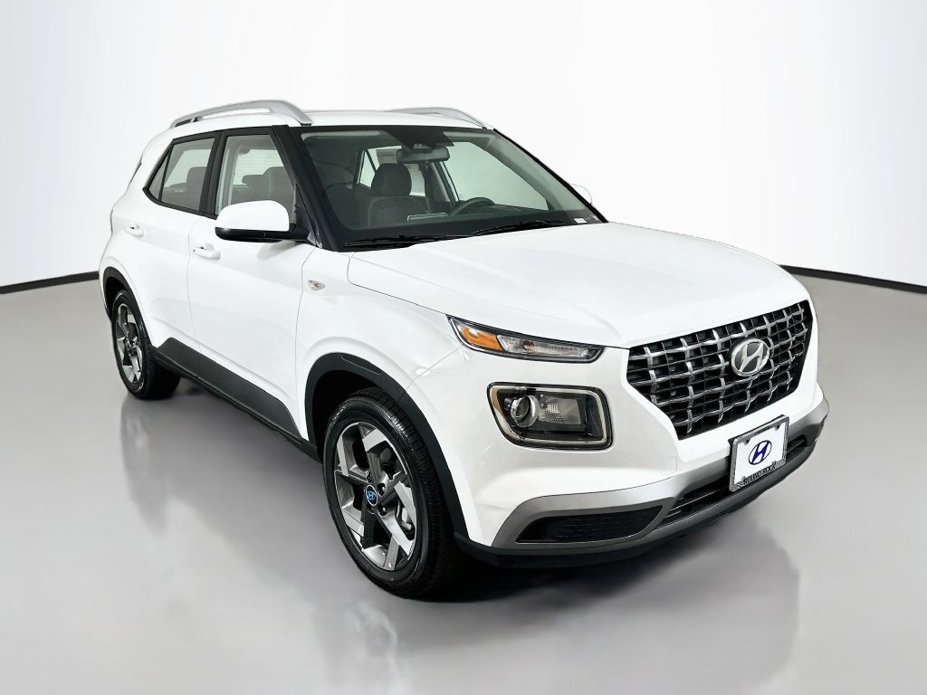 Thumbnail: 2026 Hyundai Venue - 3