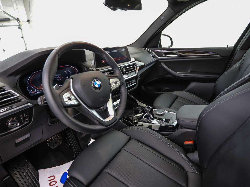 Thumbnail: 2024 BMW X3 - 10