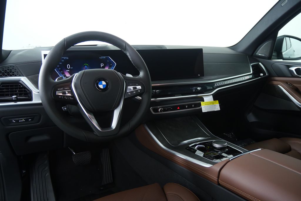 Thumbnail: 2026 BMW X5 - 18