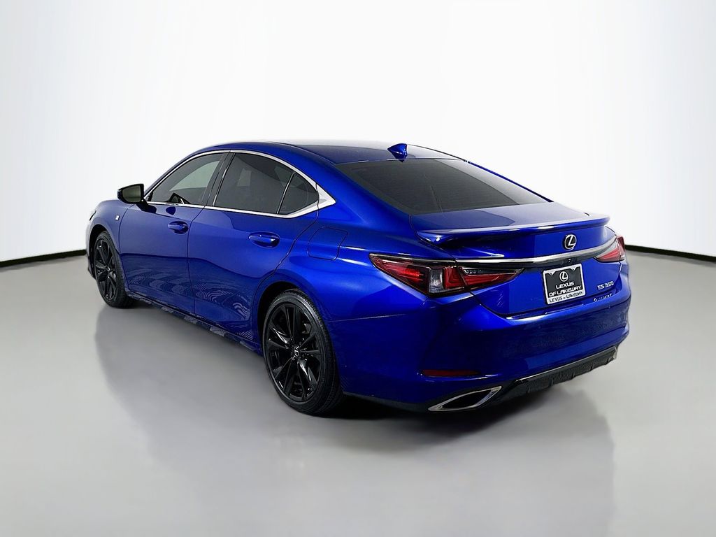 Thumbnail: 2022 Lexus ES - 7