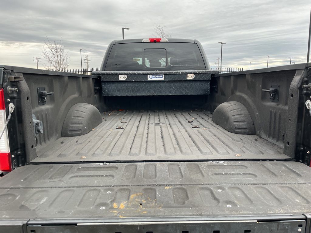 Thumbnail: 2017 Ford Econoline - 8