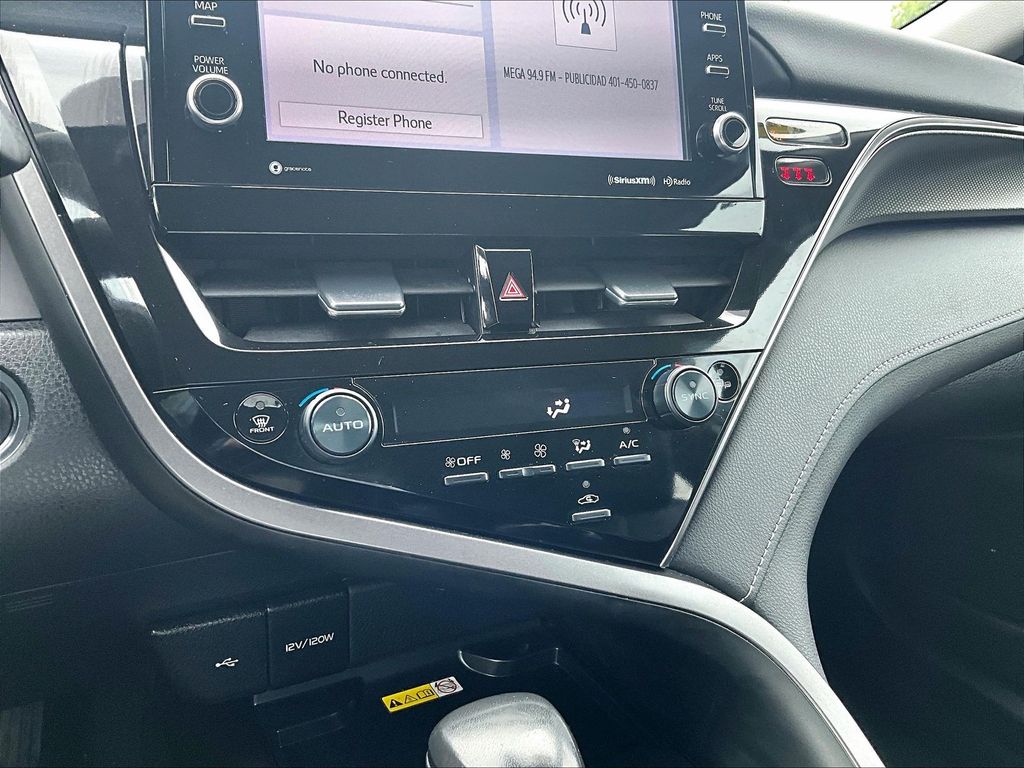 2024 Toyota Camry — photo 26