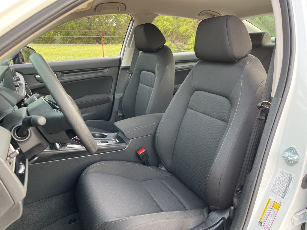 2025 Honda Civic LX 12
