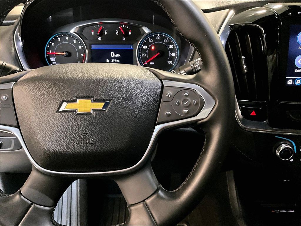 2023 Chevrolet Traverse — photo 25