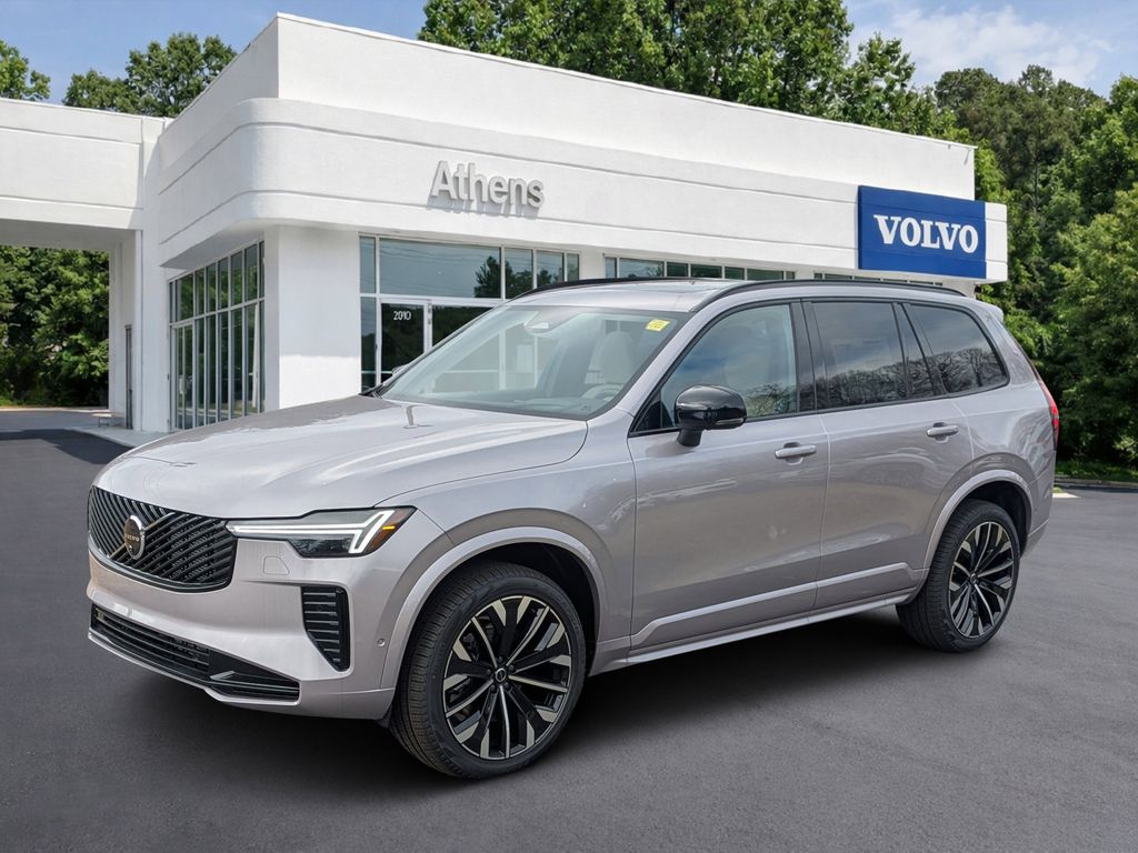 2026 Volvo XC90 B6 Ultra Dark 6-Passenger AWD