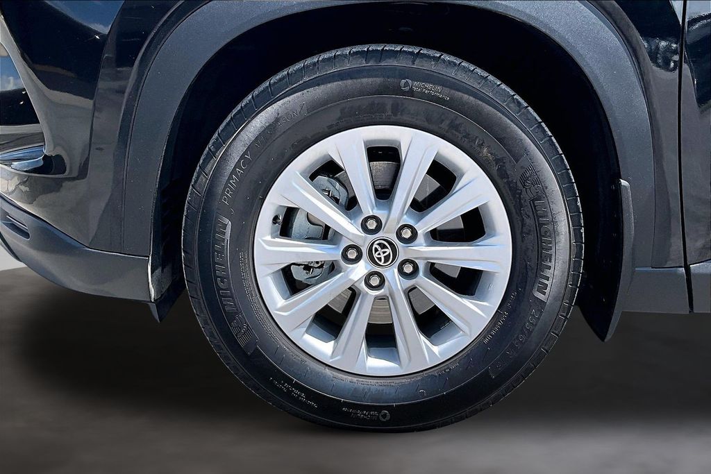 Used 2024 Toyota Grand Highlander SUV