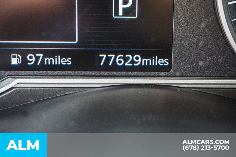 Used 2018 White Nissan SV image 53