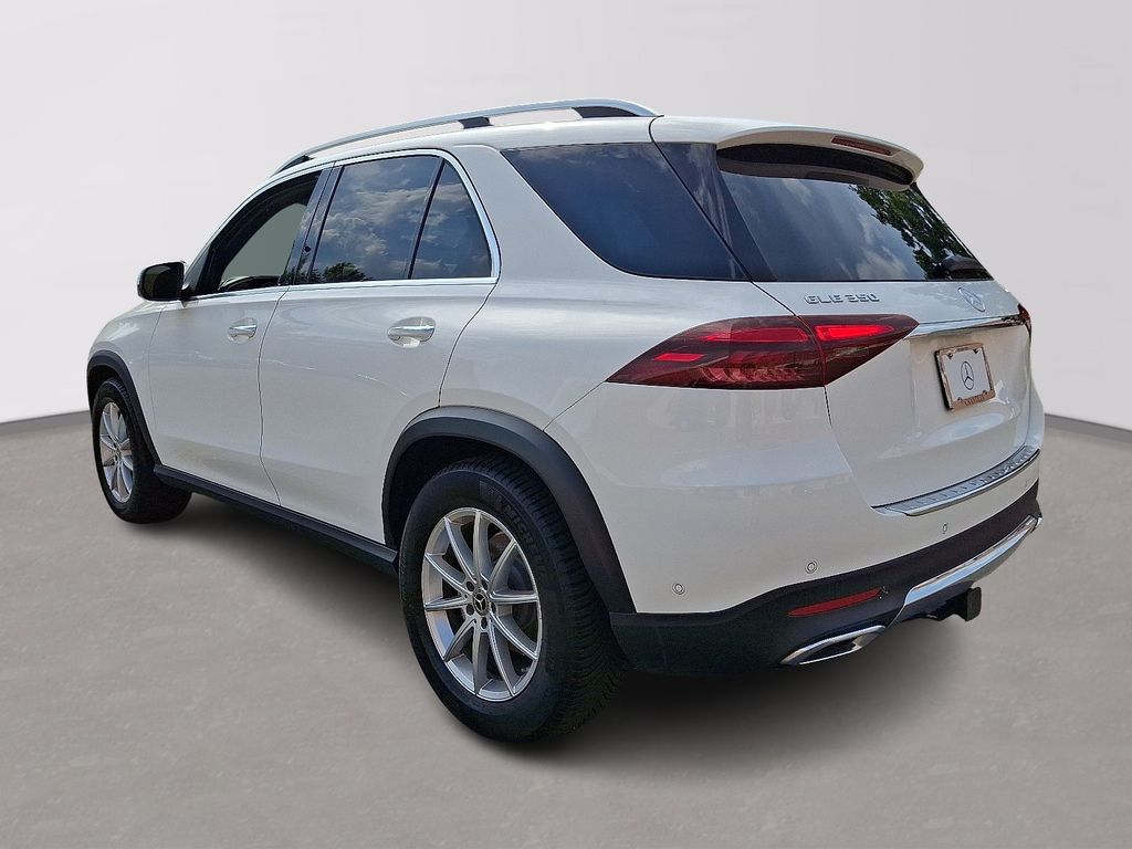 Thumbnail: 2026 Mercedes-Benz GLE - 6