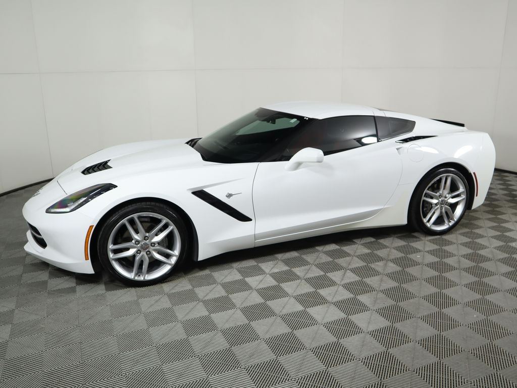 2018 Chevrolet Corvette Stingray 8