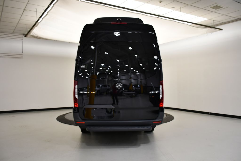 Thumbnail: 2026 Mercedes-Benz Sprinter - 6