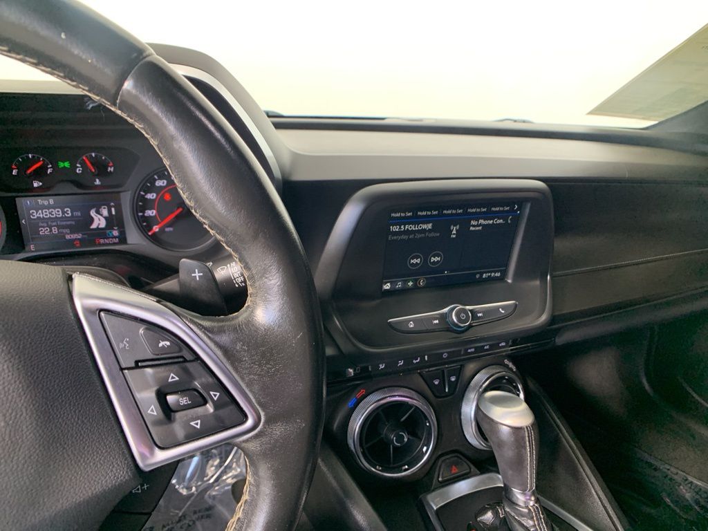 2019 Chevrolet Camaro 1LT 44