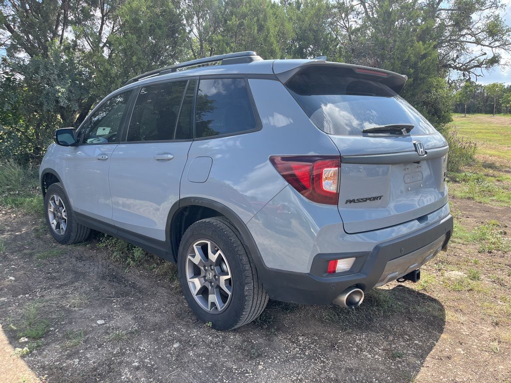 Thumbnail: 2022 Honda Passport - 2