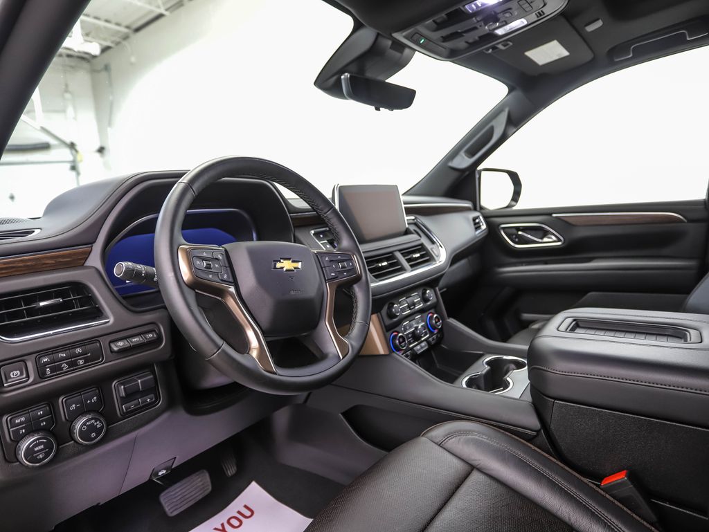Thumbnail: 2024 Chevrolet Tahoe - 10