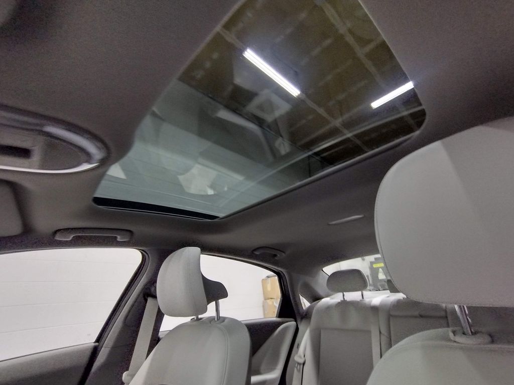 2025 Hyundai IONIQ 6 Limited