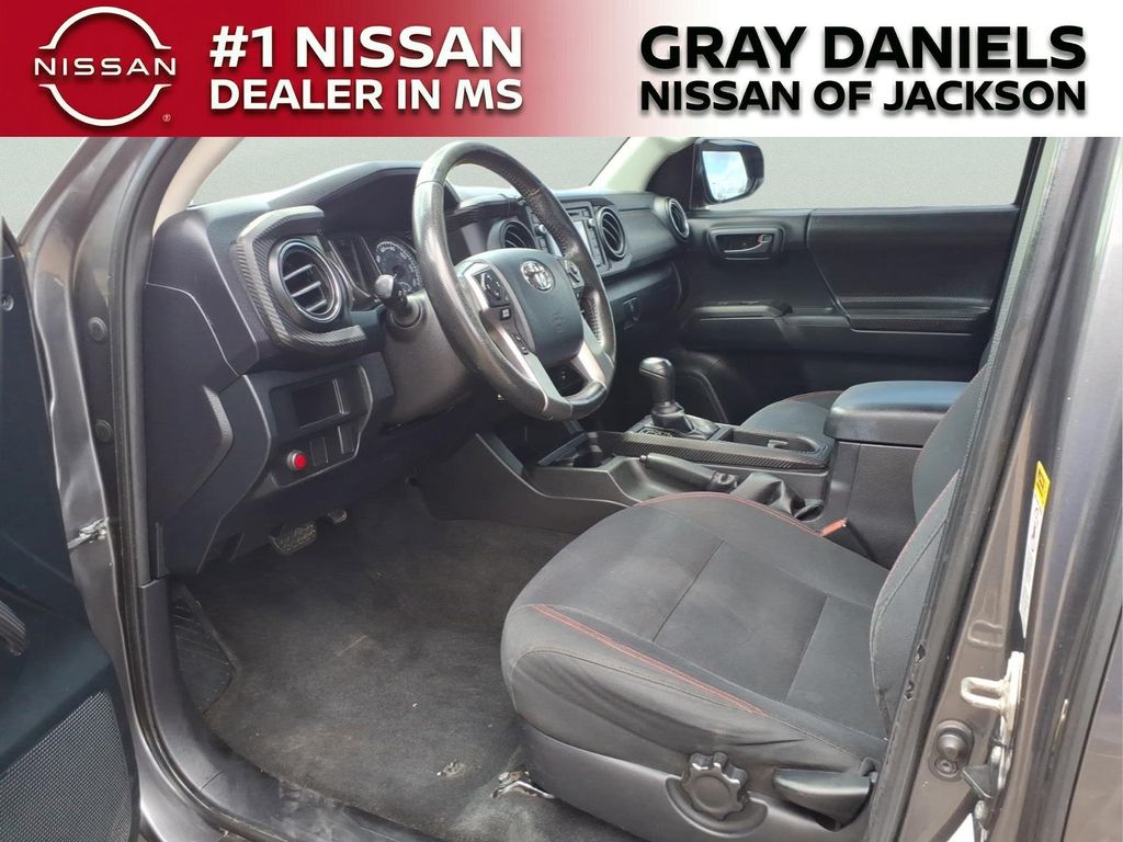 Used 2016 Toyota Tacoma Truck
