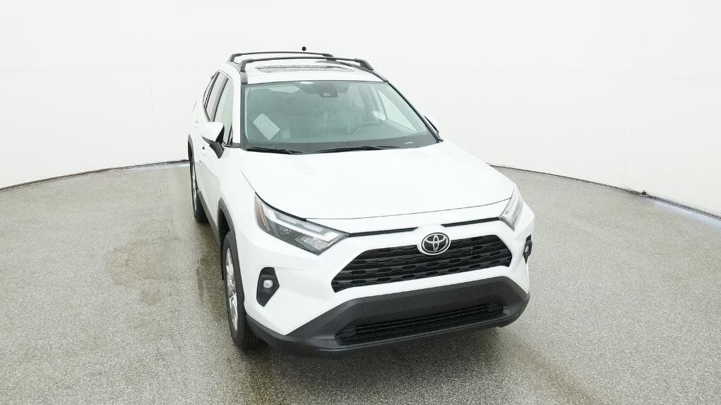 Thumbnail: 2025 Toyota RAV4 - 29