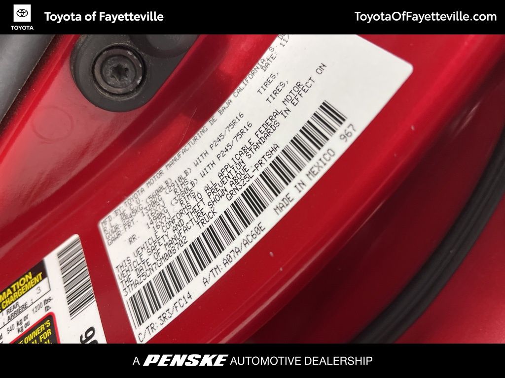 Thumbnail: 2016 Toyota Tacoma - 32