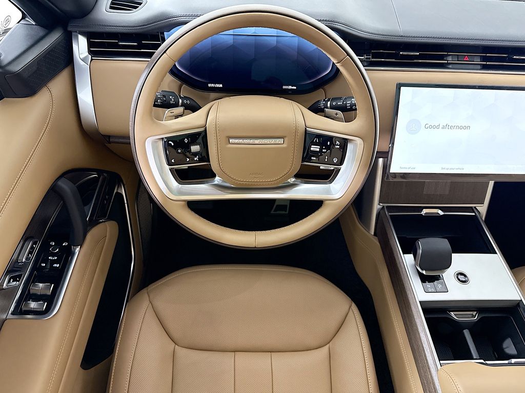 Thumbnail: 2026 Land Rover Range Rover - 10