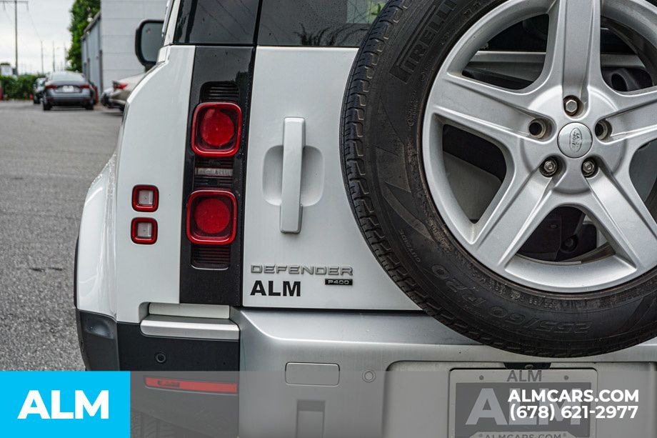 2022 Land Rover Defender SE - Photo 13
