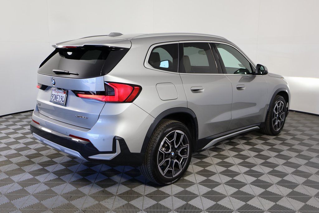 Thumbnail: 2025 BMW X1 - 4