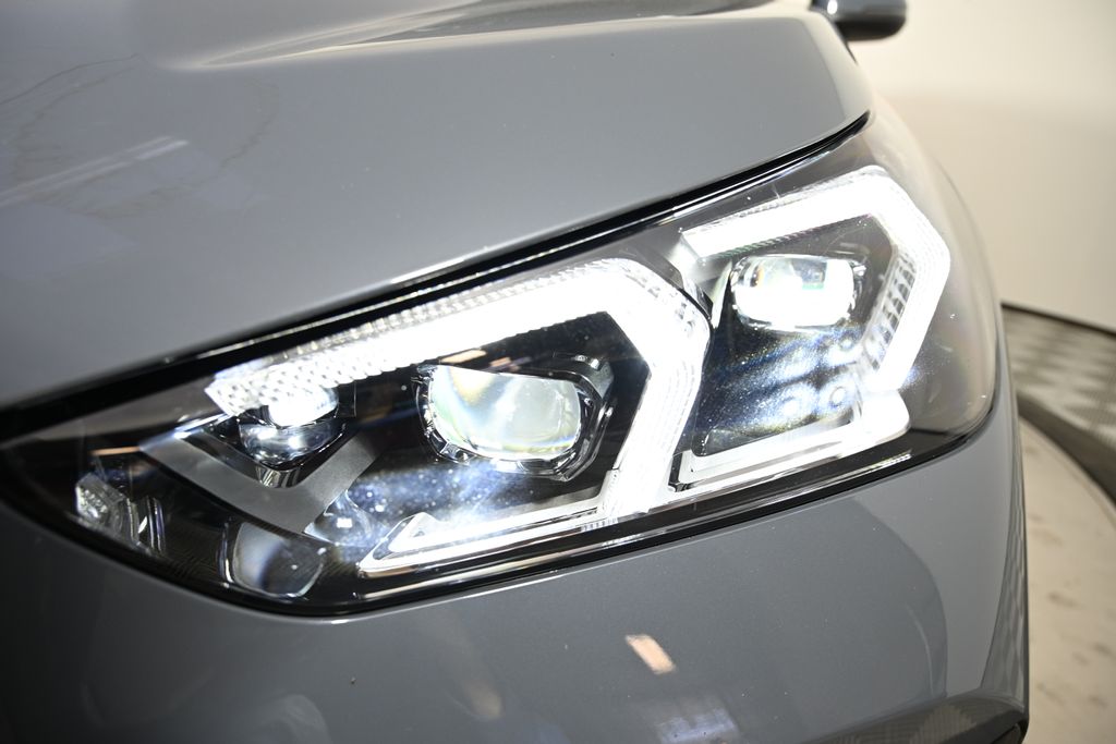 Thumbnail: 2026 BMW X1 - 9