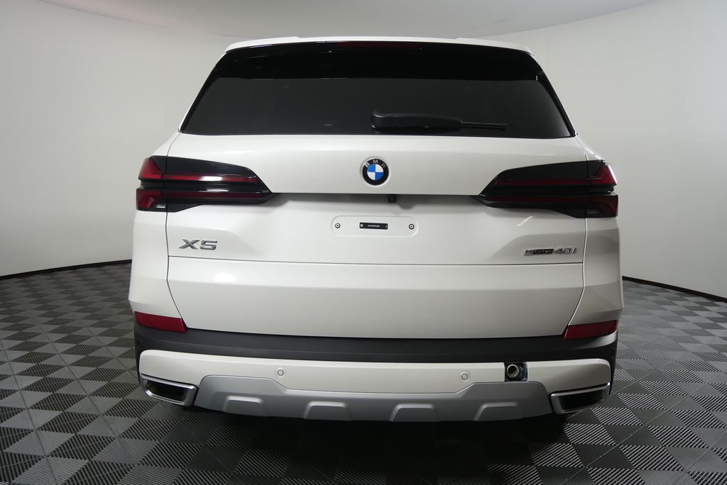 Thumbnail: 2026 BMW X5 - 4