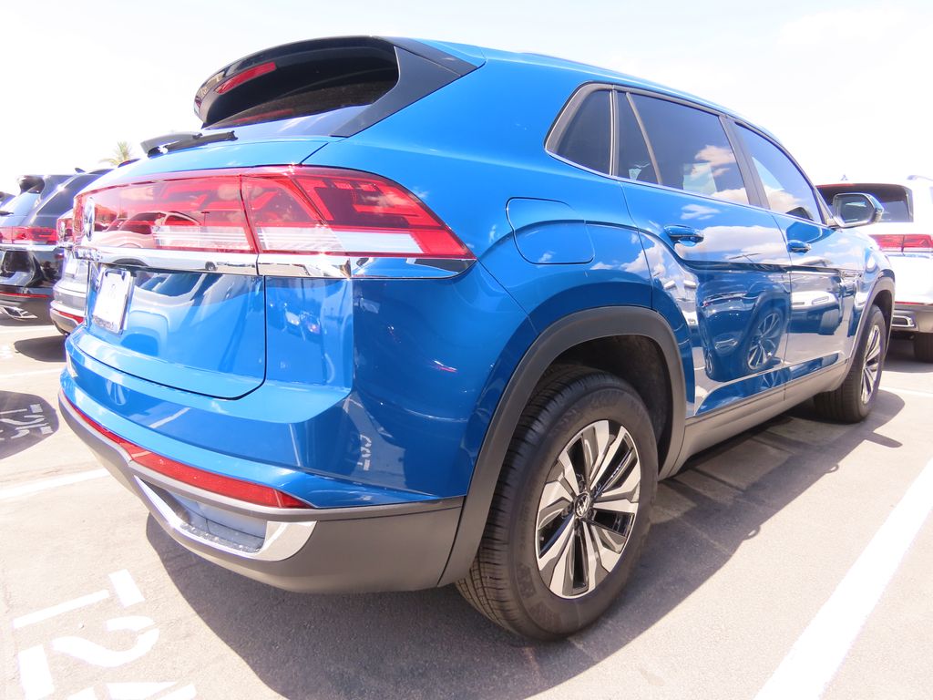 2025 Volkswagen Atlas SE 3