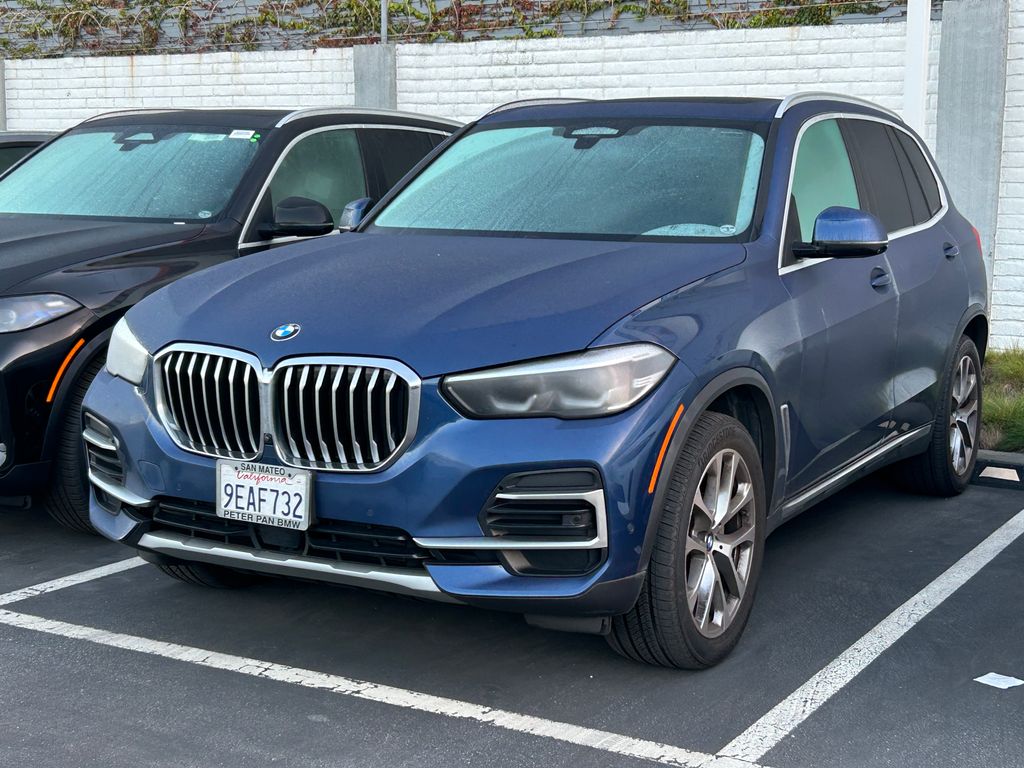 Thumbnail: 2023 BMW X5 - 2