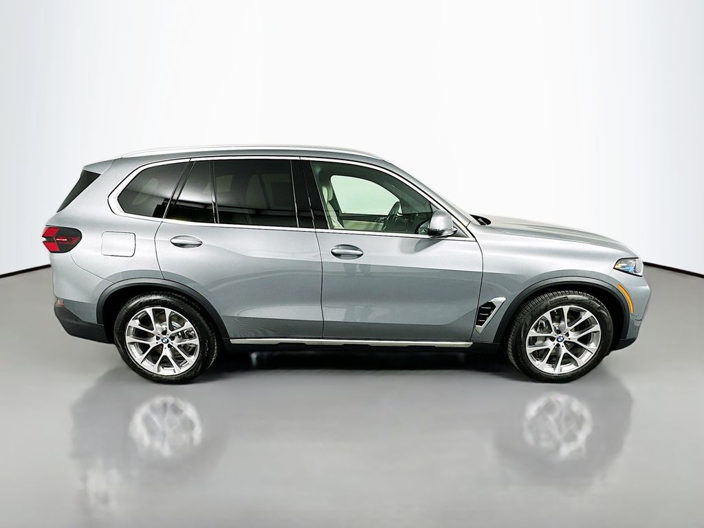 Thumbnail: 2026 BMW X5 - 4