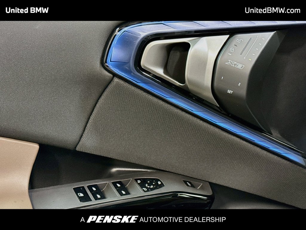 Thumbnail: 2026 BMW X3 - 10