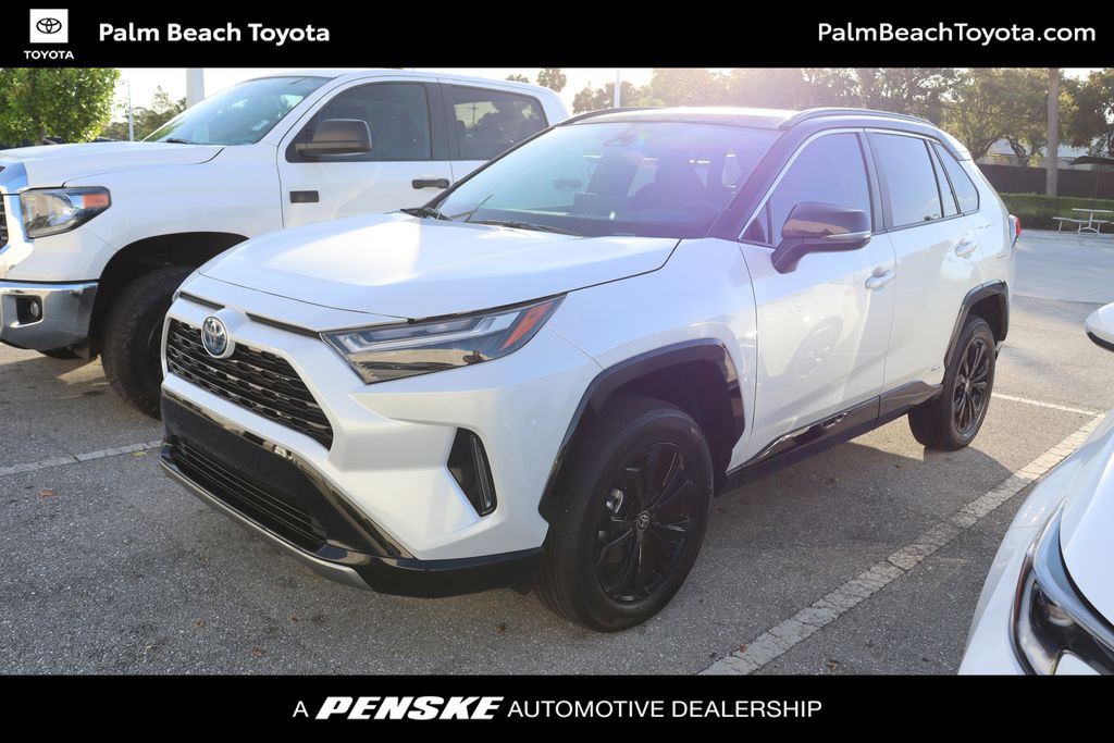 2024 Toyota RAV4 XSE -
                West Palm Beach, FL