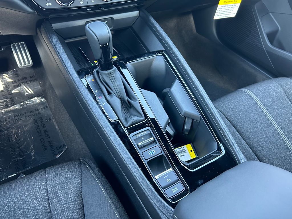 2025 Honda Accord Sport 32