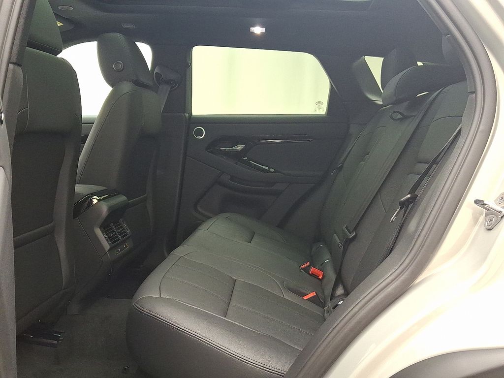 Thumbnail: 2026 Land Rover Range Rover Evoque - 6
