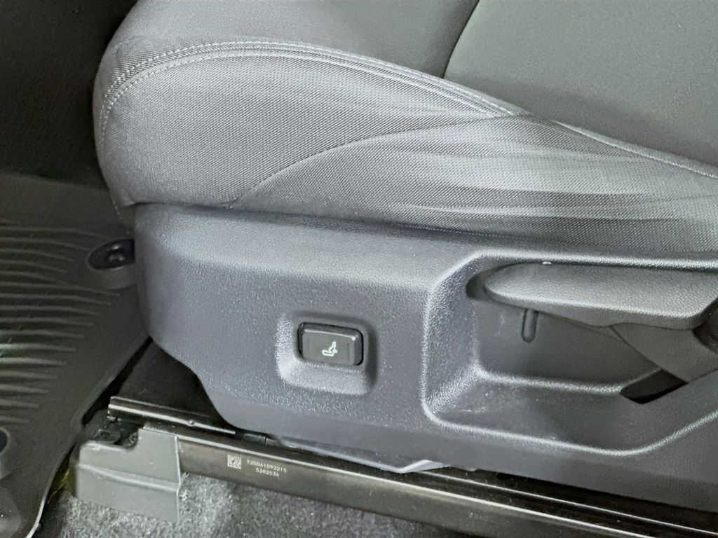 Used 2025 Red Toyota SR image 22