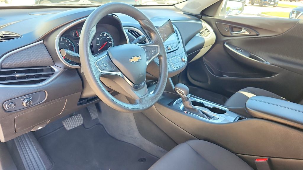 2024 Chevrolet Malibu