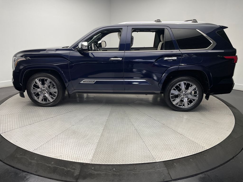 Thumbnail: 2024 Toyota Sequoia - 8