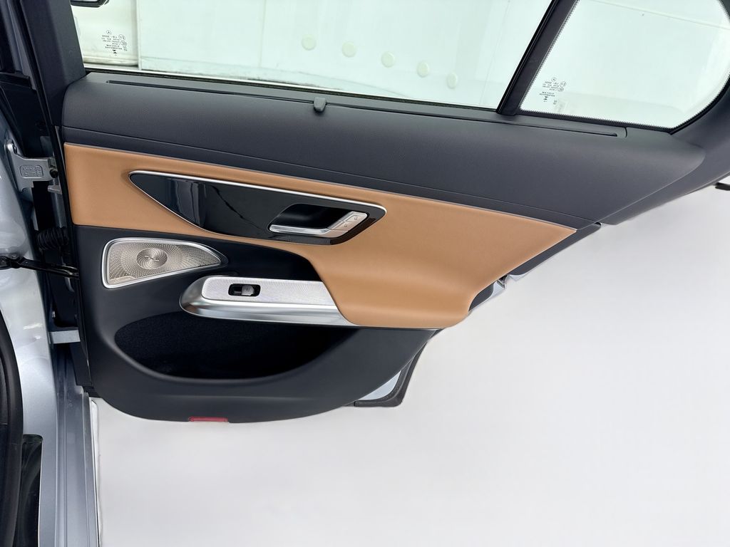 Thumbnail: 2026 Mercedes-Benz E-Class - 26