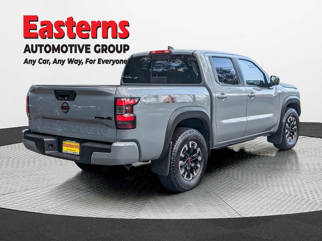2024 Nissan Frontier PRO-4X - Photo 6