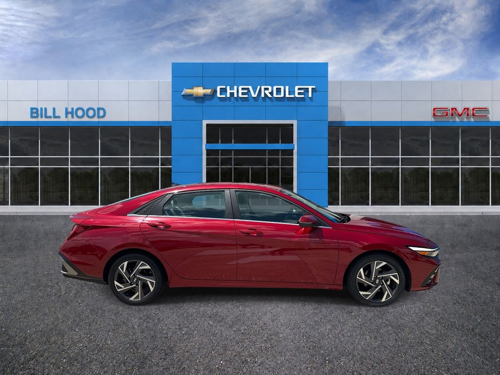 Ultimate Red 2025 Hyundai Elantra Sedan Front-Wheel Drive Continuously Variable Transmission