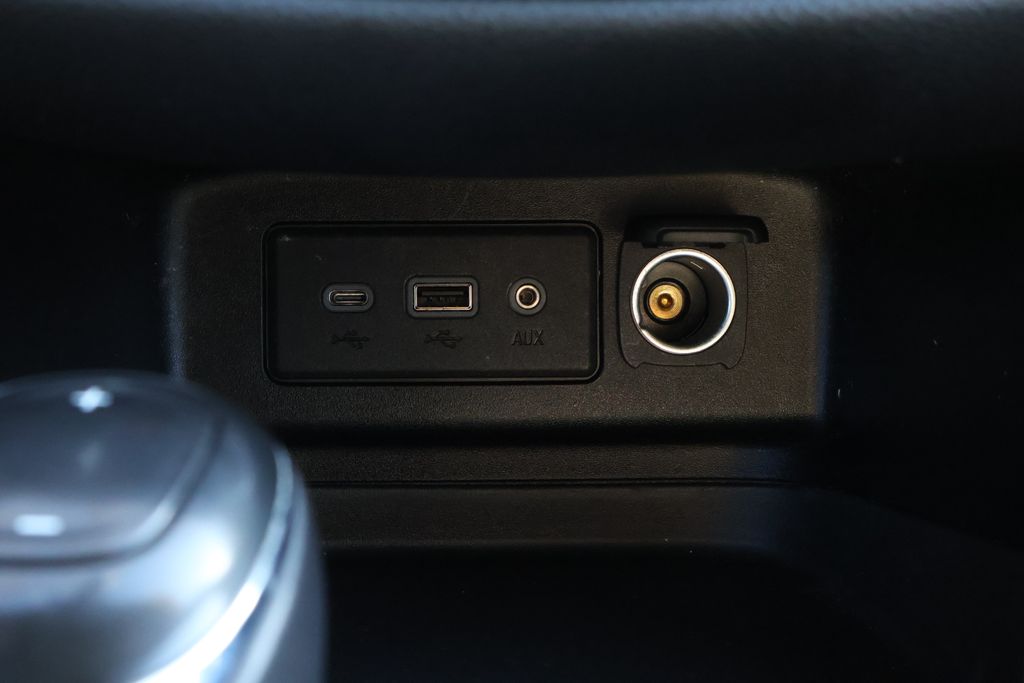 Thumbnail: 2019 Chevrolet Equinox - 21