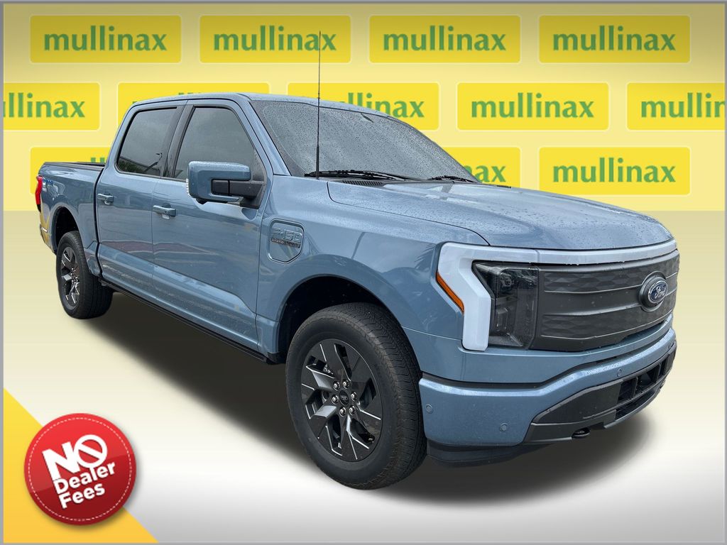 2023 Ford F-150 Lightning Lariat